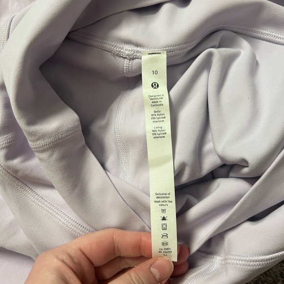 Lululemon leggings - Picture 3 of 4